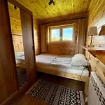 Lodge Beskid Barns - Z Balia I Widokiem Na Babia Gore Jordanow
